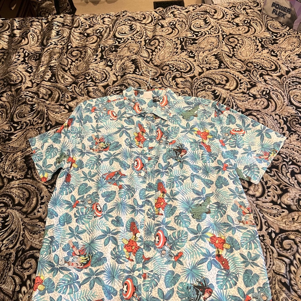 Marvel Men's Blue Tropical Print Shirt xxl fits like xl